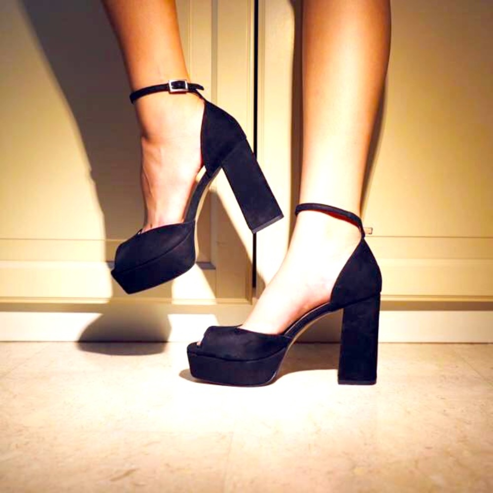 Eleganza Italian Made Peep Toe